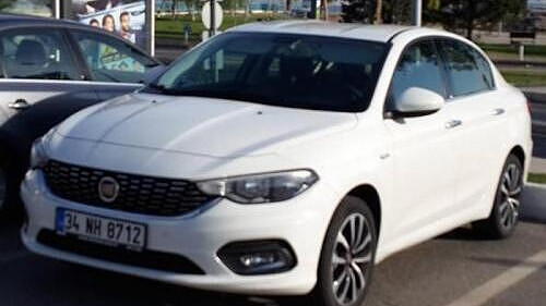 Fiat Egea spotted sans camouflage ahead of probable November launch