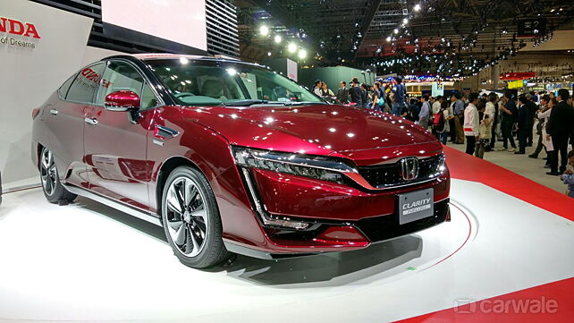 Honda FCV hydrogen vehicle revealed at 2015 Tokyo Motor Show