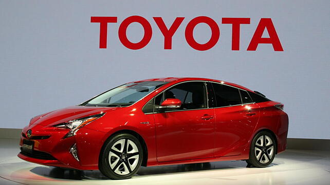 Fourth-generation Toyota Prius arrives at 2015 Tokyo Motor Show