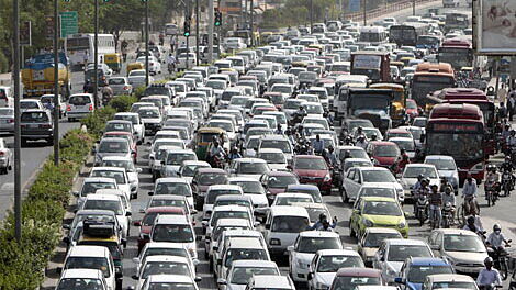 Cars may become expensive in Delhi as government mulls hiking one time parking fees