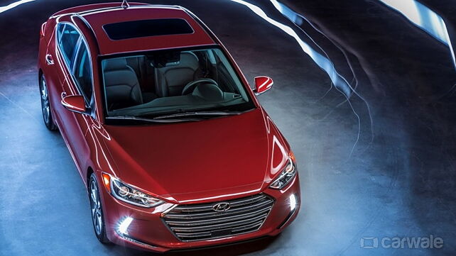 2016 Hyundai Elantra Picture Gallery