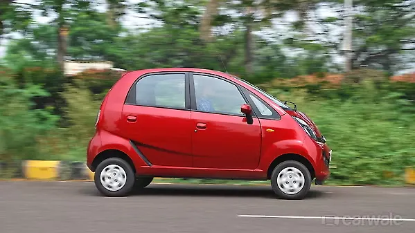 Tata Motors passenger vehicle sales down by 13 per cent Tata Motors passenger vehicle sales down by 13 per cent