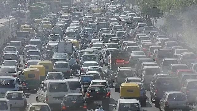 Supreme Court has banned luxury diesel car and SUV sales in NCR Supreme Court has banned luxury diesel car and SUV sales in NCR