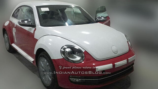New VW Beetle spotted at a dealership stockyard ahead of debut