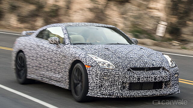2017 Nissan GT-R spotted testing