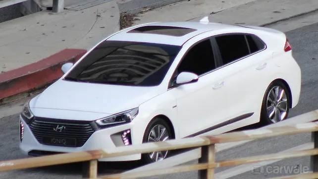Hyundai’s Prius-rivalling hybrid model spied undisguised Hyundai’s Prius-rivalling hybrid model spied undisguised