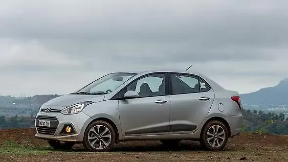 Hyundai Xcent taxi to go up against Maruti's Dzire taxi Hyundai Xcent taxi to go up against Maruti's Dzire taxi