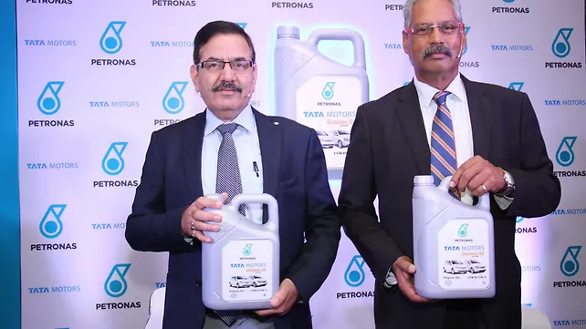 Tata Motors Genuine Oil launched in tie-up with Petronas Lubricants Tata Motors Genuine Oil launched in tie-up with Petronas Lubricants
