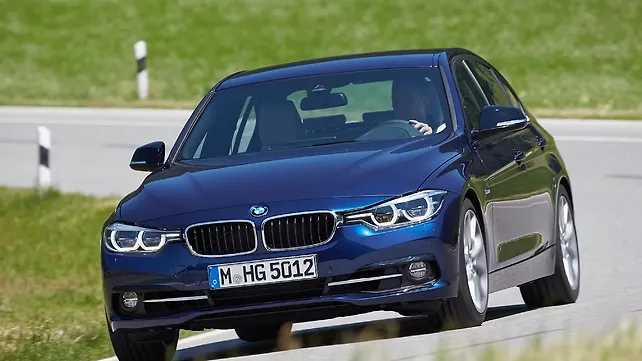 BMW 3 Series facelift launched in India at Rs 35.9 lakh BMW 3 Series facelift launched in India at Rs 35.9 lakh