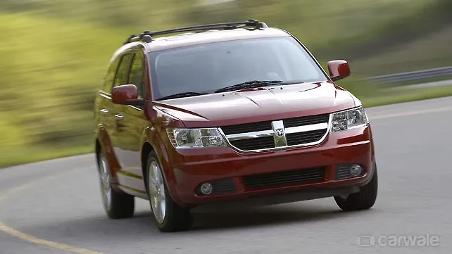 Chrysler recalls 112,001 cars over airbag concerns Chrysler recalls 112,001 cars over airbag concerns