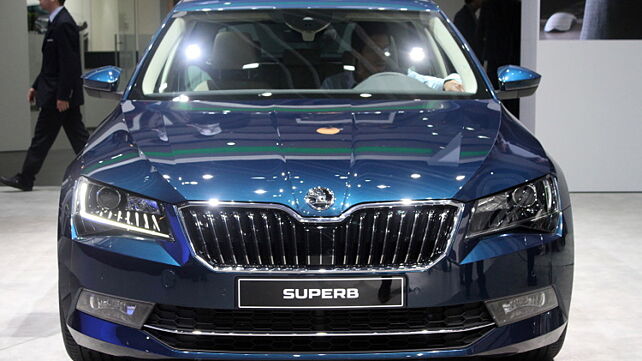 2016 Skoda Superb to be launched in India on February 23