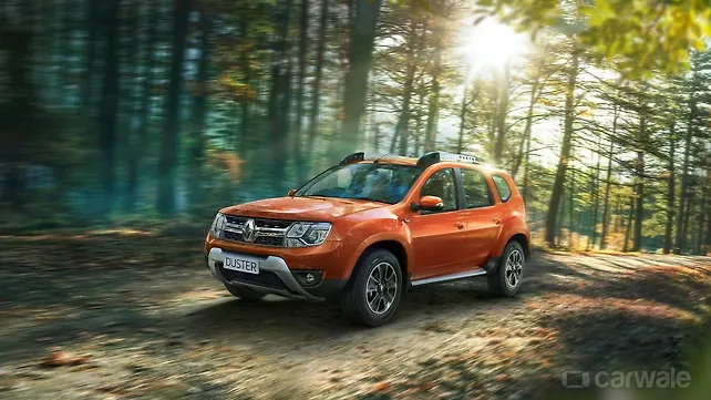 Renault Duster facelift launched for Rs 8.47 lakh Renault Duster facelift launched for Rs 8.47 lakh
