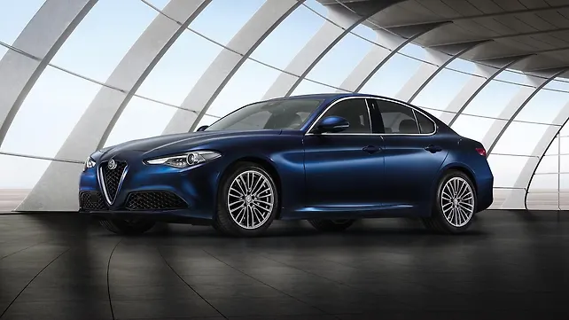 Alfa Romeo shows the saner Giulia sedan at Genena Alfa Romeo shows the saner Giulia sedan at Genena