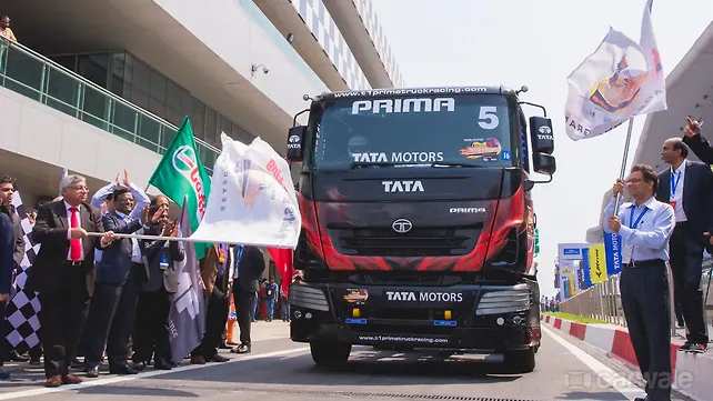 Nagarjuna and Jagat Singh win T1 Prima truck racing Nagarjuna and Jagat Singh win T1 Prima truck racing