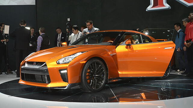 2017 Nissan GT-R with more power revealed at New York Motor Show