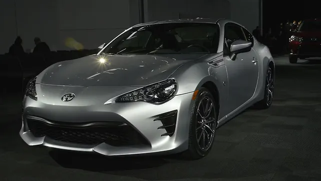 New Toyota 86 revealed at 2016 New York Motor Show New Toyota 86 revealed at 2016 New York Motor Show