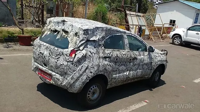 Tata Nexon spied testing on the Mumbai-Pune Expressway Tata Nexon spied testing on the Mumbai-Pune Expressway