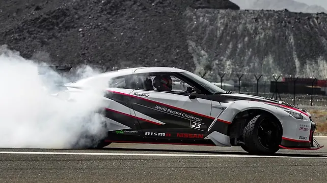 Tuned Nissan GT-R Nismo drifts at 305kmph; Sets new world record Tuned Nissan GT-R Nismo drifts at 305kmph; Sets new world record