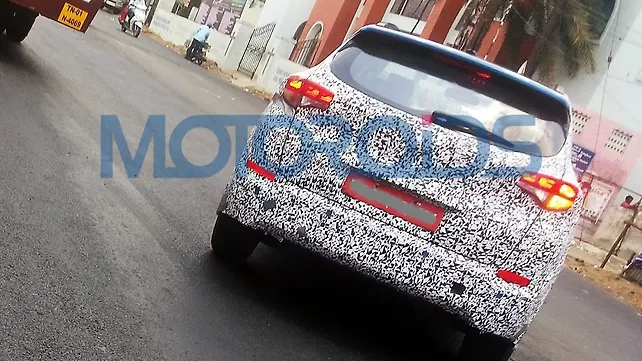 2016 Hyundai Tucson spied on test in Chennai