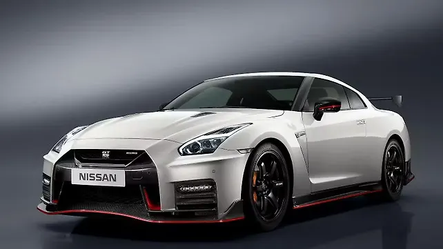 592bhp Nissan GT-R Nismo officially revealed 592bhp Nissan GT-R Nismo officially revealed