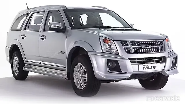 Isuzu MU-7 manual version may have been discontinued Isuzu MU-7 manual version may have been discontinued