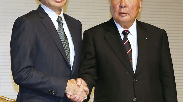 Osamu Suzuki steps down as CEO of Suzuki Motor corp