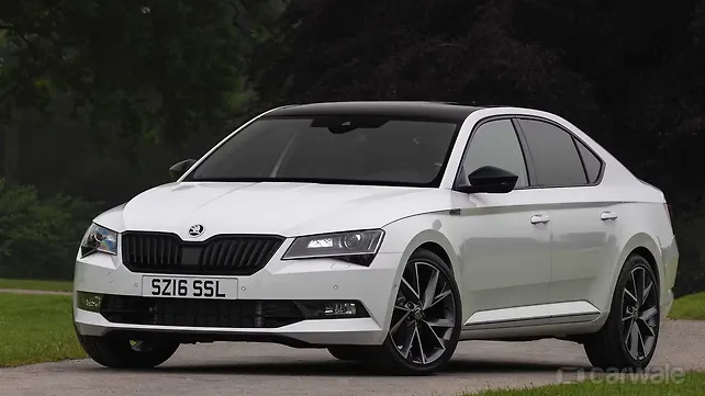 Skoda UK launches racy-looking Superb SportLine Skoda UK launches racy-looking Superb SportLine