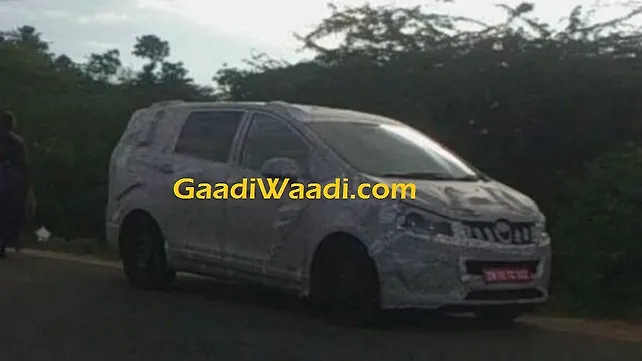 New Mahindra MPV spotted testing New Mahindra MPV spotted testing