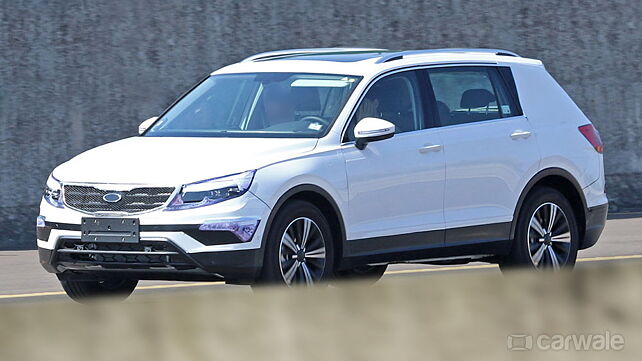 Thinly disguised Volkswagen Tiguan LWB spied