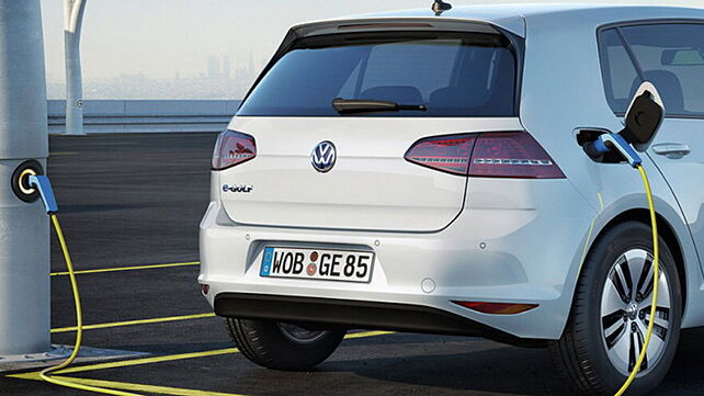 VW to reveal 400-plus range EV at the Paris Motor show