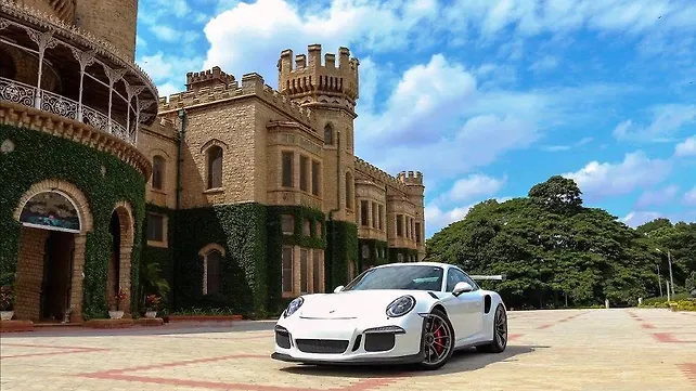 Porsche 911 GT3 RS now in India Porsche 911 GT3 RS now in India