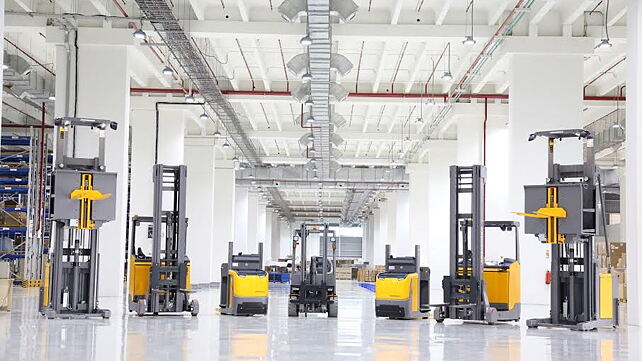 Mercedes-Benz opens India’s largest parts warehouse for luxury cars
