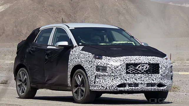 Hyundai’s new mini SUV spied in the US Hyundai’s new mini SUV spied in the US