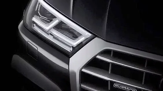 New-gen Audi Q5 teased again before Paris Motor Show premiere New-gen Audi Q5 teased again before Paris Motor Show premiere