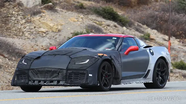2018 Corvette ZR1 spied up close 2018 Corvette ZR1 spied up close