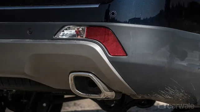 Tata Hexa First Drive Review - CarWale