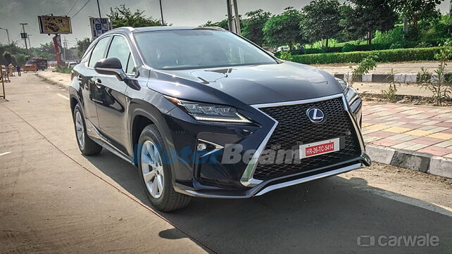 Lexus RX450h spotted on the streets of Delhi