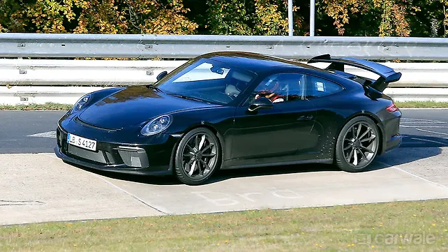 Porsche 911 GT3 facelift spied Porsche 911 GT3 facelift spied