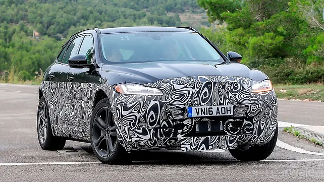 Jaguar I-Pace spied on test Jaguar I-Pace spied on test