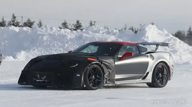 2018 Corvette ZR1 caught up close 2018 Corvette ZR1 caught up close