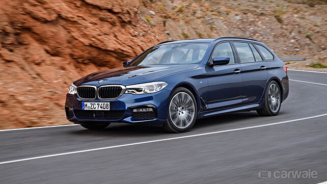 BMW unveiled the new-generation 5 Series Touring