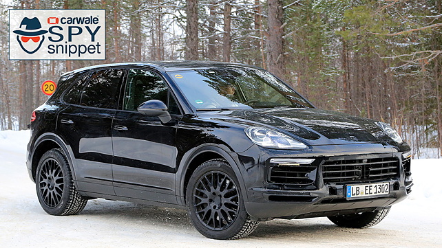 Porsche Cayenne facelift spied