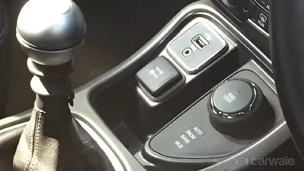 Jeep Compass to have manual gearbox Jeep Compass to have manual gearbox