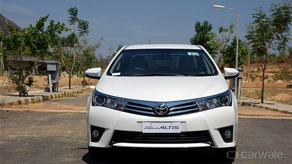 Updated Toyota Corolla Altis to launch next month