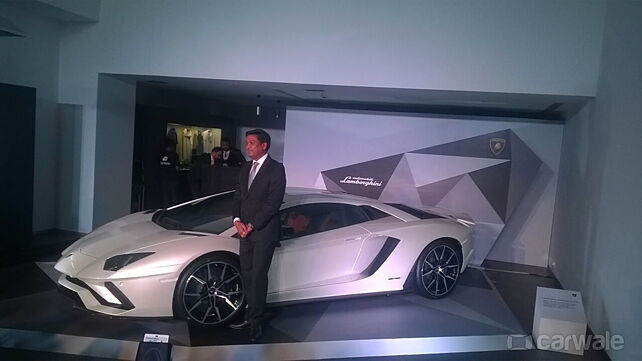 Lamborghini Aventador S launched in India at Rs 5.01 Crore