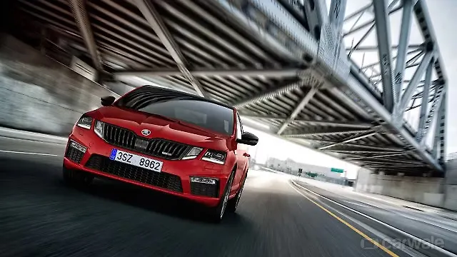 Geneva Motor Show 2017: India-bound Skoda Octavia RS 245 unveiled Geneva Motor Show 2017: India-bound Skoda Octavia RS 245 unveiled