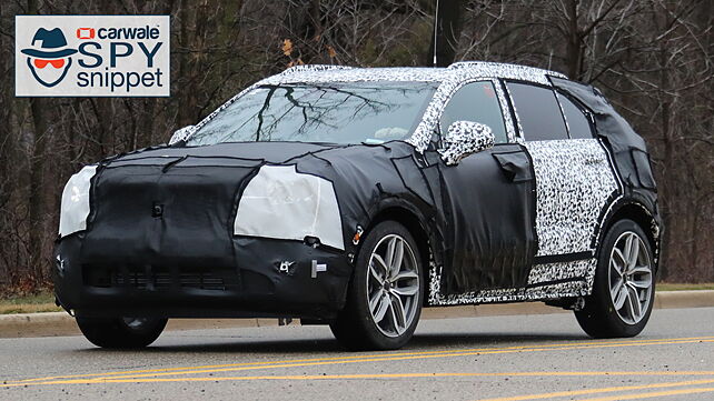 2019 Cadillac XT4 spotted on test