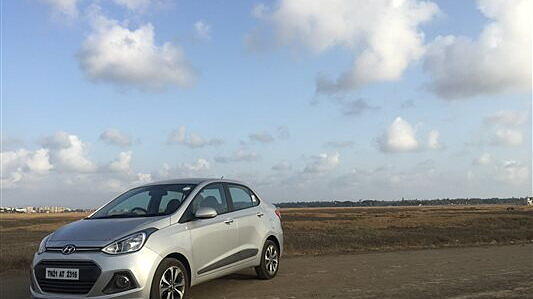 Pre-facelift Hyundai Xcent and Grand i10 to continue in fleet market