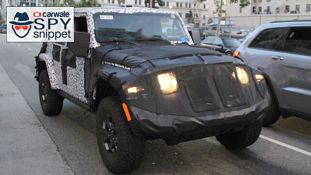 2018 Jeep Wrangler prototype spotted in the urban jungle