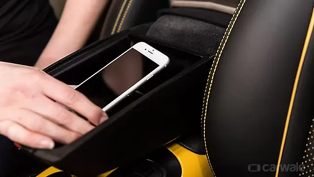 Nissan Signal Shield tackles smartphone distraction while driving Nissan Signal Shield tackles smartphone distraction while driving